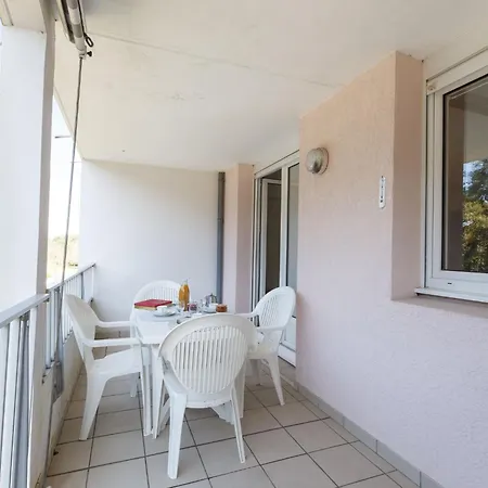 Les Sables D'or By Interhome