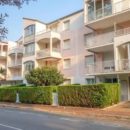 Apartment Les Sables D'or By Interhome Saint-Palais-sur-Mer