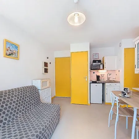 Апартаменты Les Sables D'or By Interhome