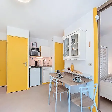 Апартаменты Les Sables D'or By Interhome *